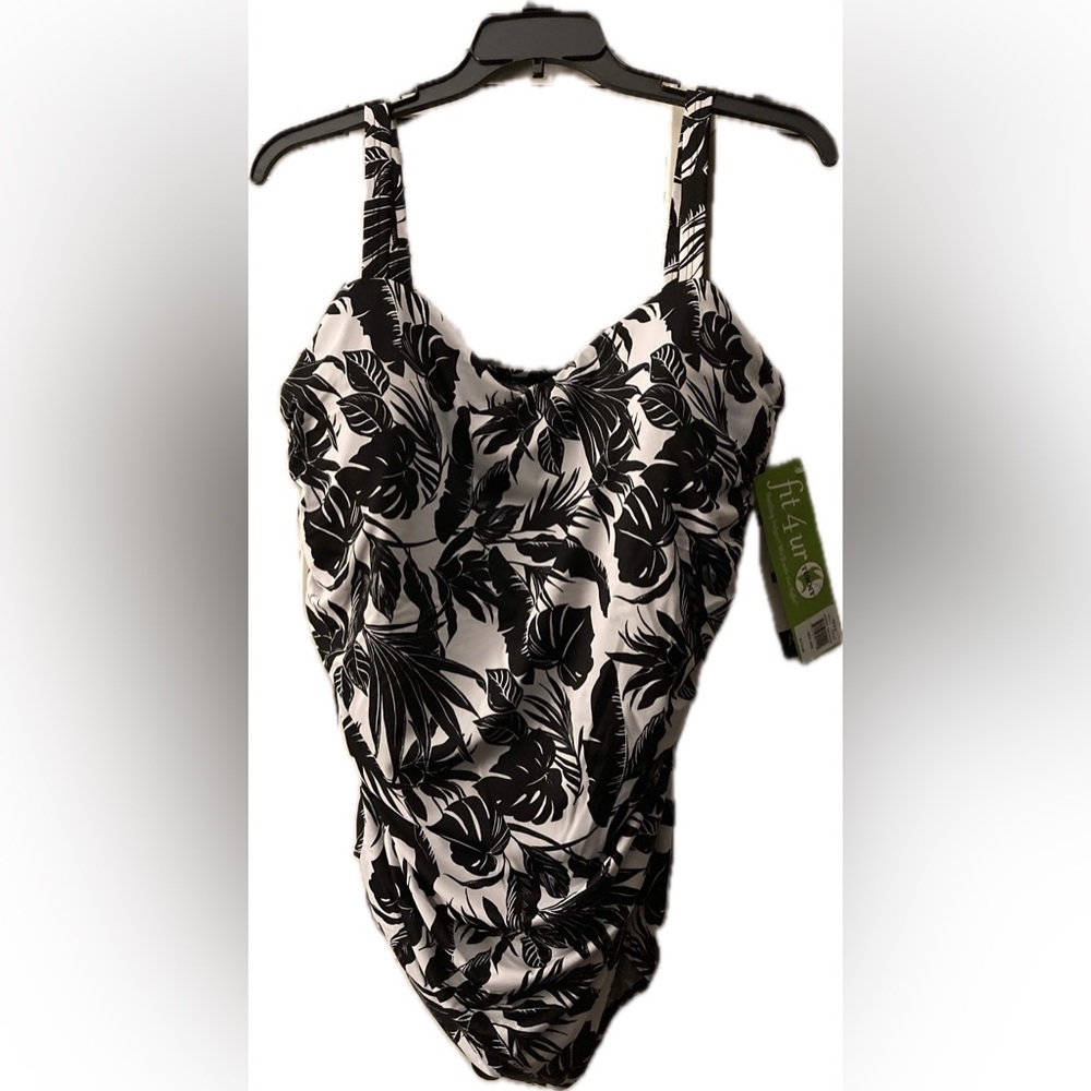 FIT 4 U Tummy Swimsuit Plus Size Women's Black White Hawaiian Print Ruched